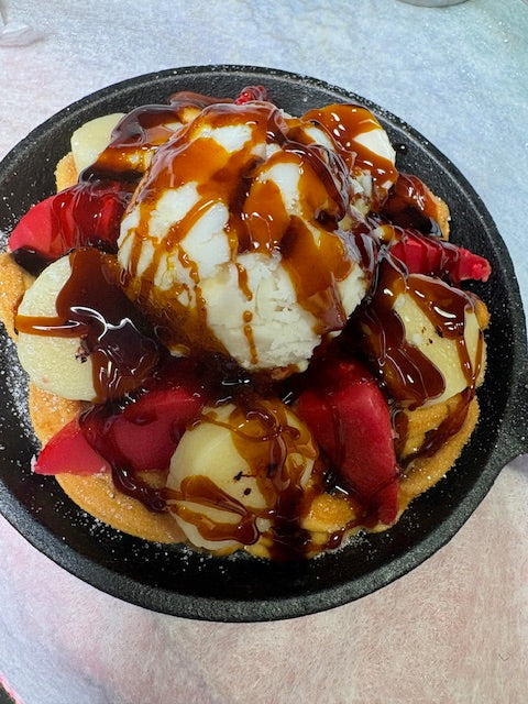 Funnel cake candle/Wax melt in a skillet