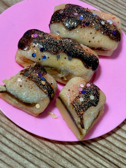 Chocolate Chip Pastry Bite Wax Melt Highly Scented Soy Wax.